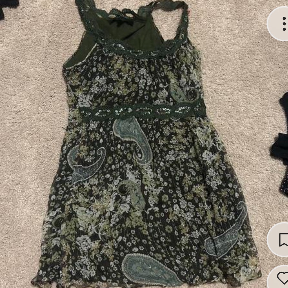 Vintage SHE’S green paisley print cami top